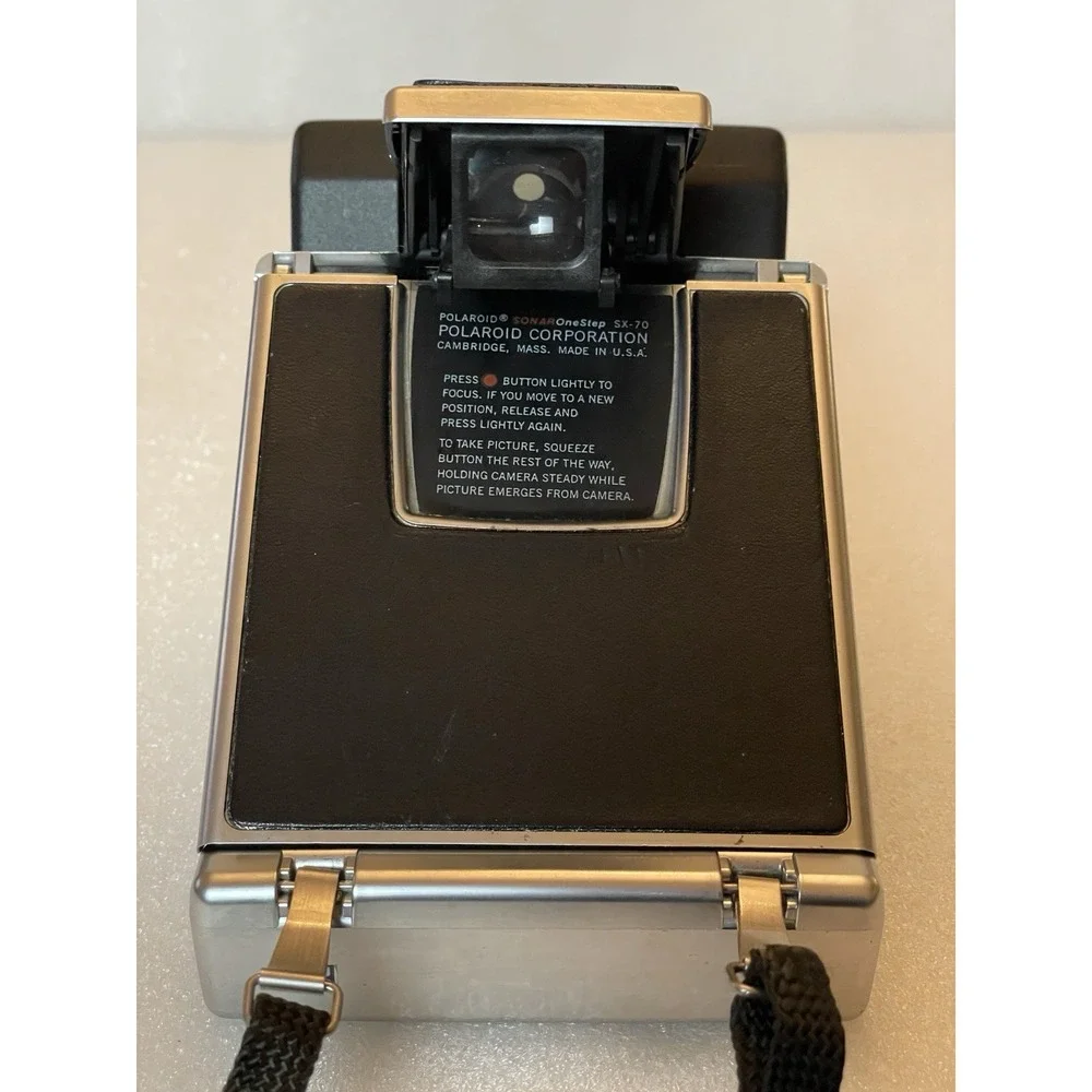 Polaroid SX-70‎ Land Camera + Manual